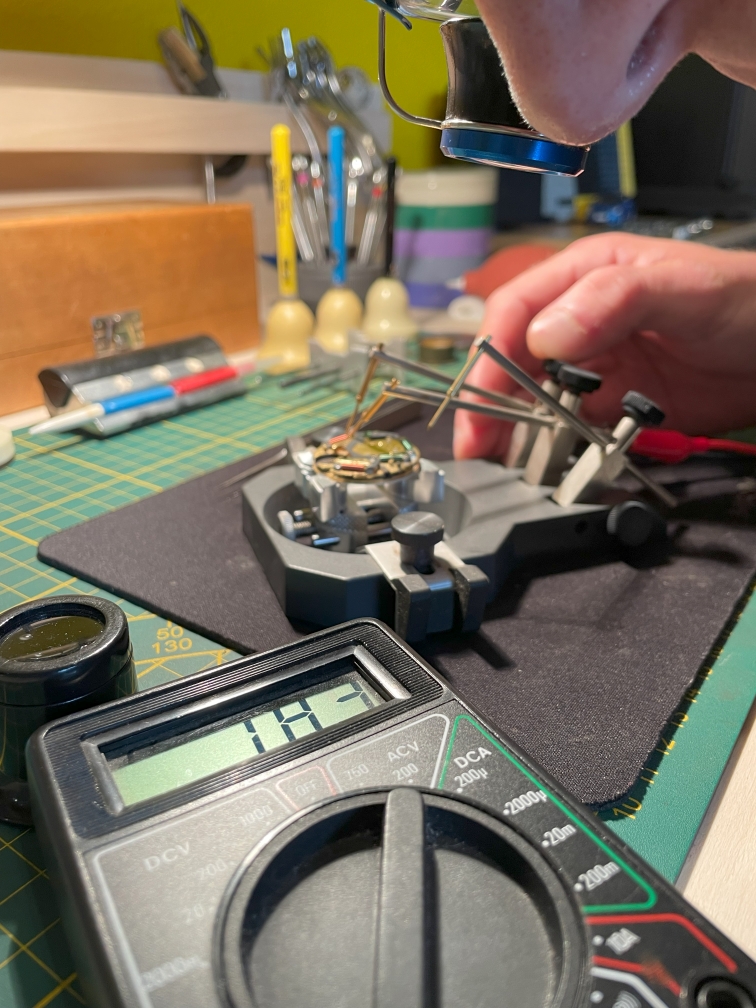 Spoelen doormeten met de multimeter